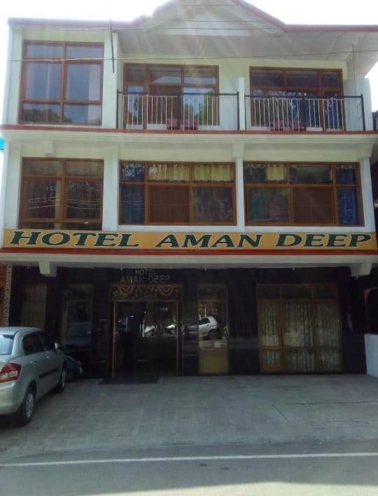 Hotel Amandeep Dharamsala Zewnętrze zdjęcie